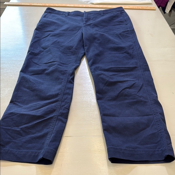 J. Crew High-rise girlfriend chino pant Size 12 - Picture 4 of 12